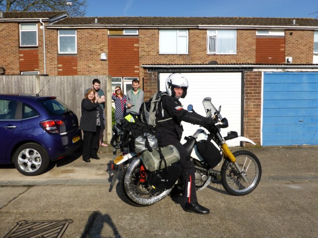 Ready to go with the family waving me off. They seem too keen!!