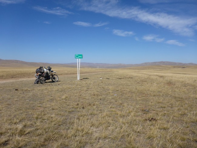 Drink and snack stop. Can you spot my bag?