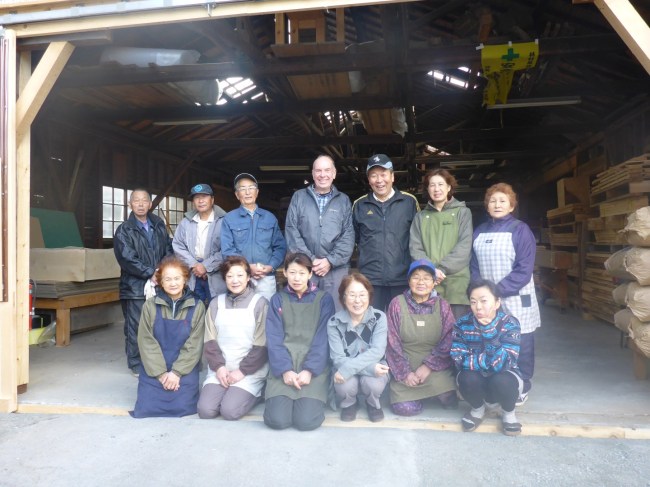 Yotoro-San (left of me) and his mostly elderly workforce.