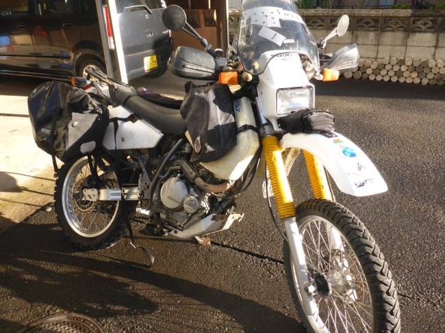 A very clean achine.