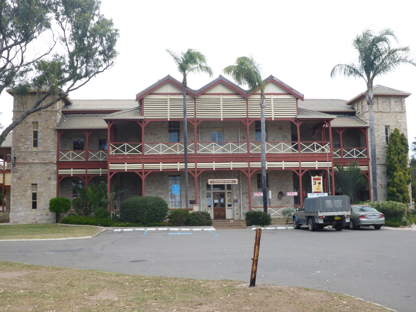 The former prison, now a hospital.